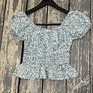 SIM & SAM Floral Puff Sleeve Crop Top Size S